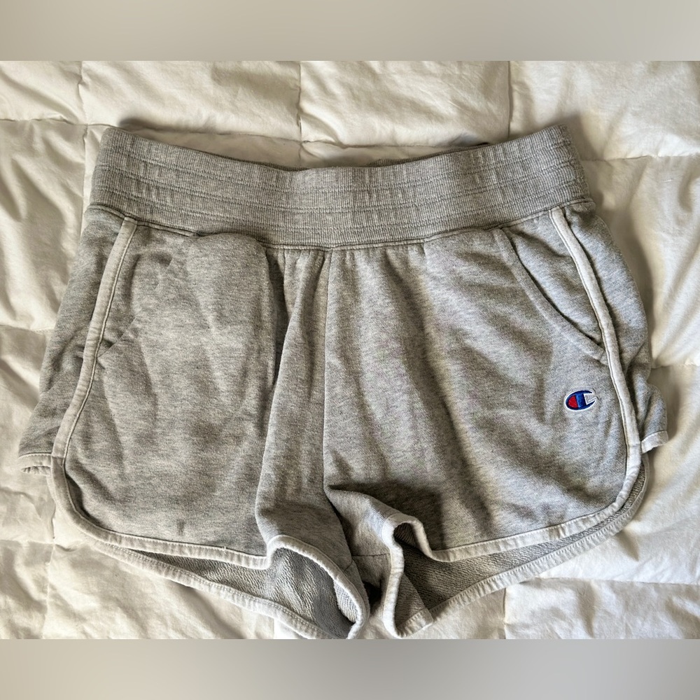 CHAMPION | Women’s Grey Sweat-shorts